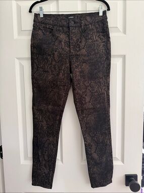 Express Women's Skinny Snake-Print Pants in Black and Brown